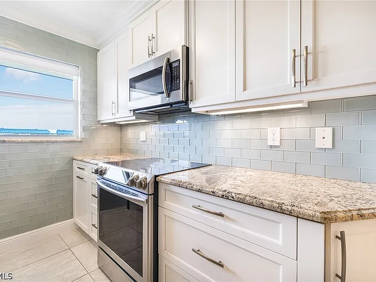 25720 Hickory Blvd #720 — Photo 8