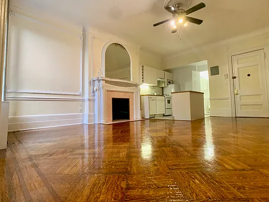 Rented by Building Equity Real Estate LLC | media 11