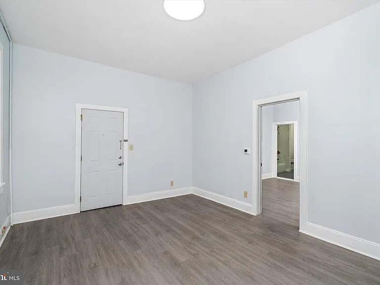 10 Lytle St #2 — Photo 7