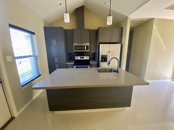 109 Fig Dr, Edinburg, TX