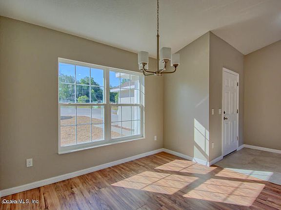 2nd image of 3584 SE 140th Pl