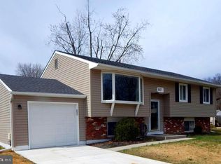 604 Hemmings Way, Lawnside, NJ 08045