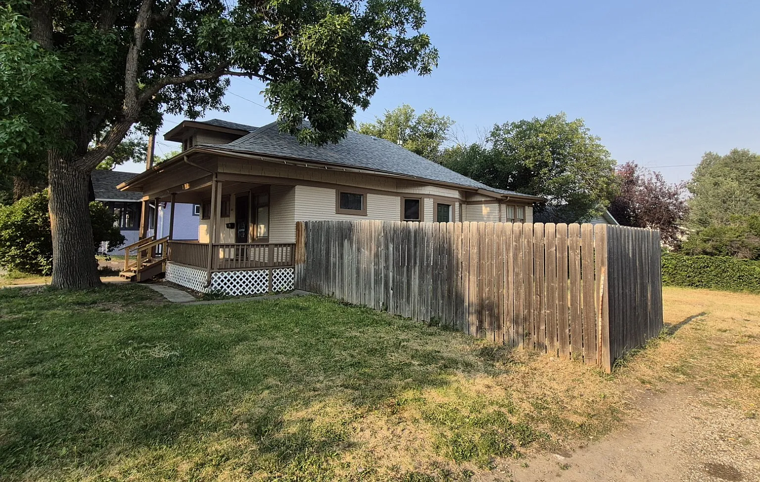3 bed, 1030 sqft, $1,600 — Photo 3