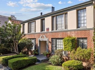 209 S Reeves Dr, Beverly Hills, CA 90212