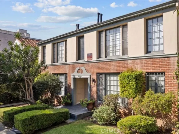 209 S Reeves Dr, Beverly Hills, CA 90212