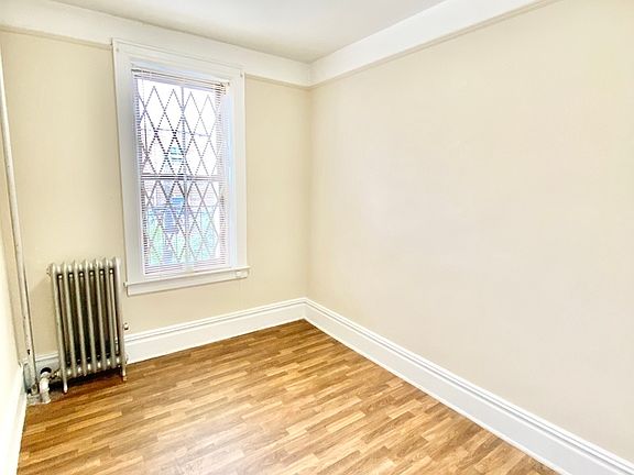 5th image of 34-44 30th St #2