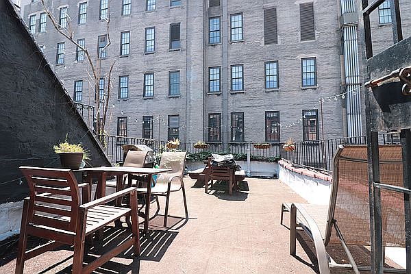 1st image of 130 W 74th St APT 3B