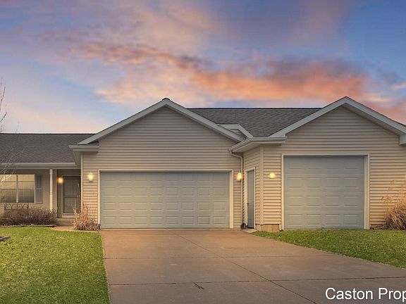 2nd image of 4518 Rolling Ridge Dr