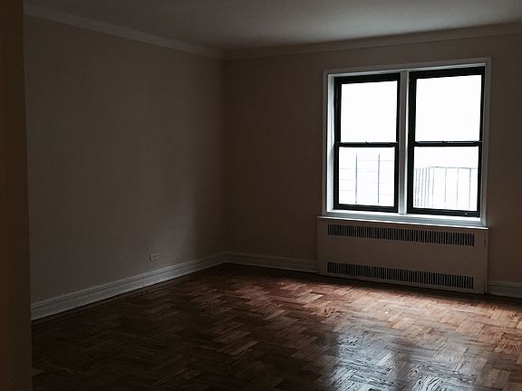 3rd image of 1834 Caton Ave APT 1C