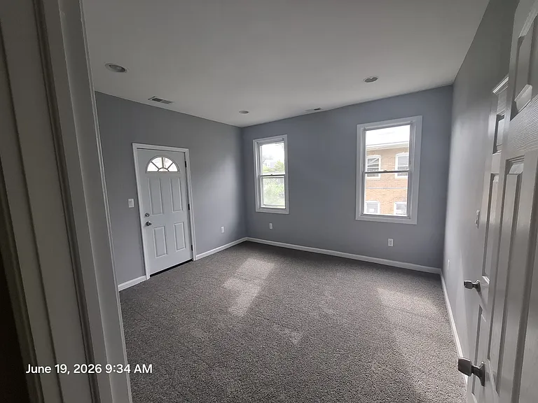 3914 Liberty Heights Ave #B — Photo 7