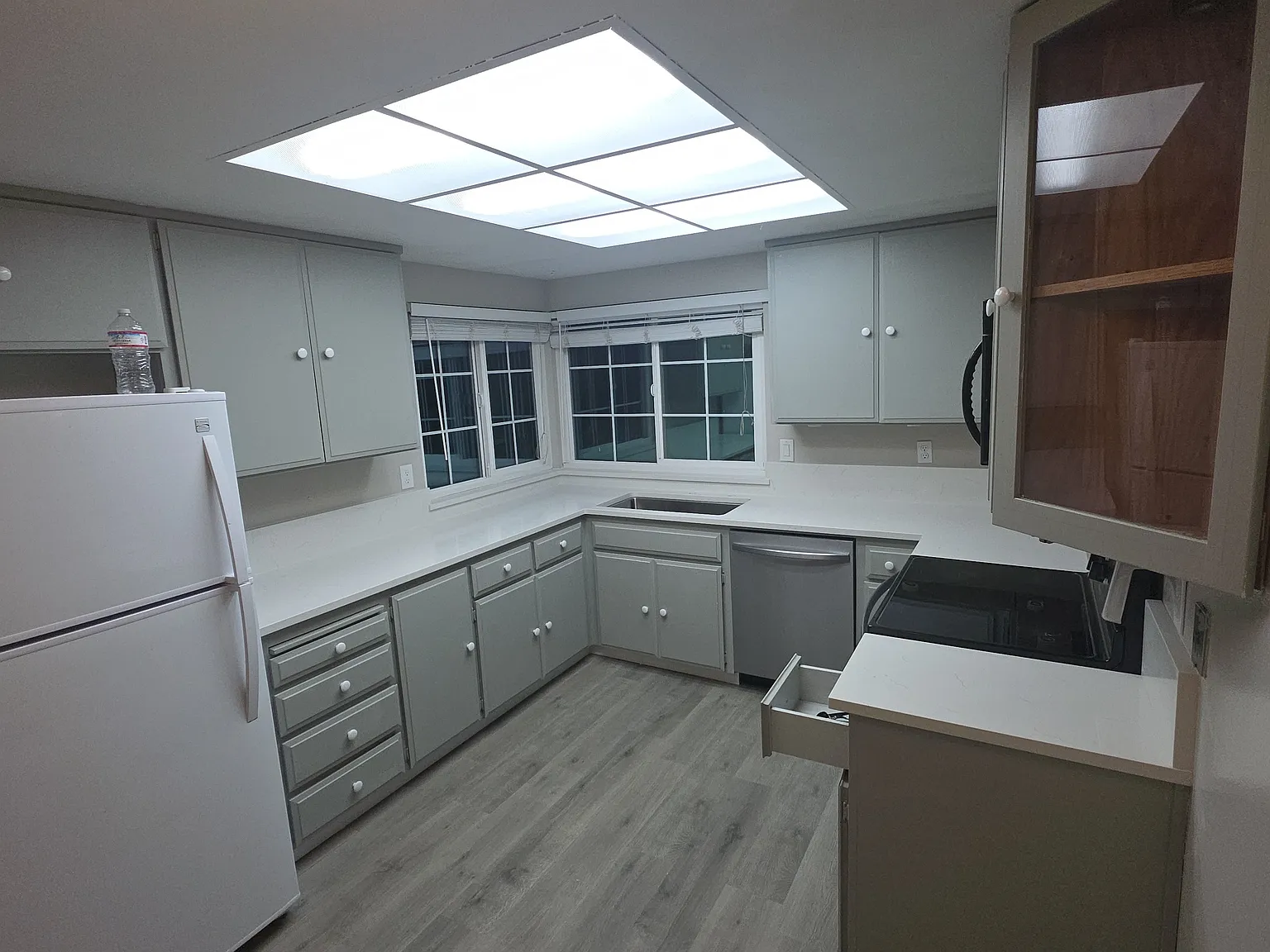 608 Lisa Way — Photo 4