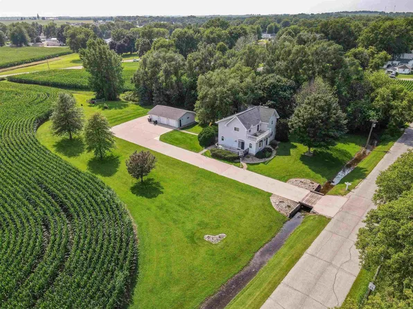 1101 E Main St, La Porte City, IA 50651