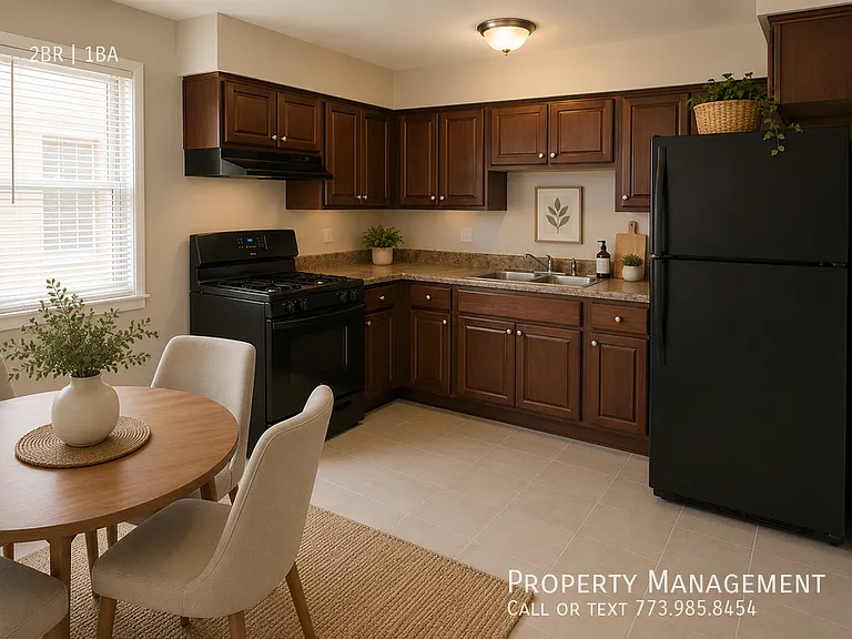 918 Parkwood Dr #1W — Photo 3
