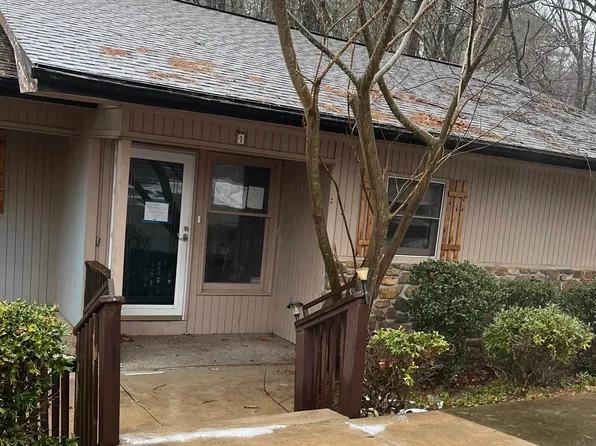 (undisclosed Address), Hot Springs, AR 71909