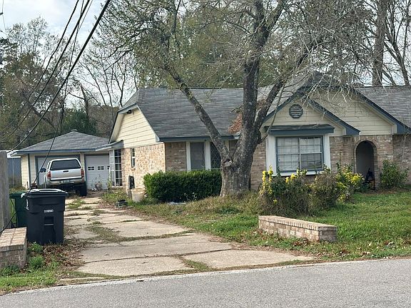 2nd image of 24207 Shellbrook Dr