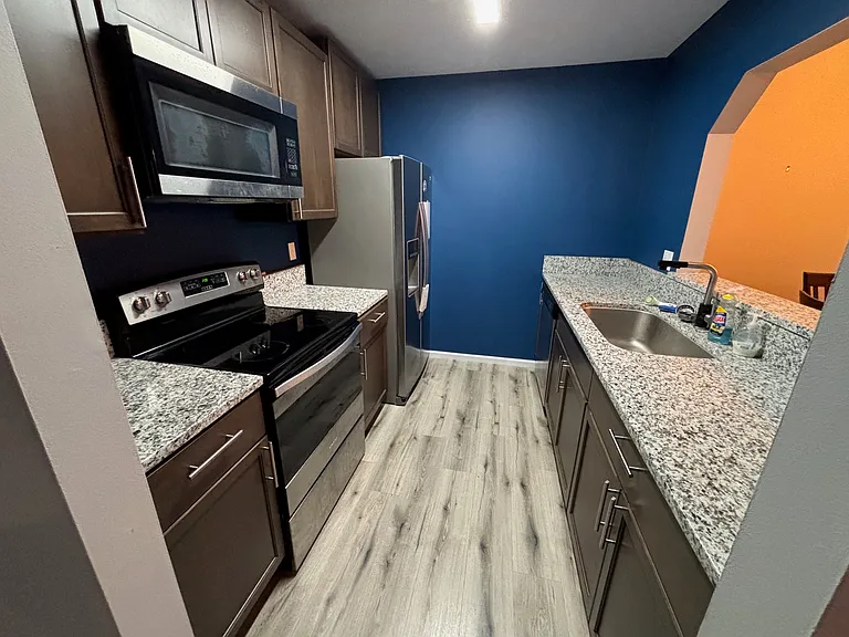 8524 Constance Way — Photo 15