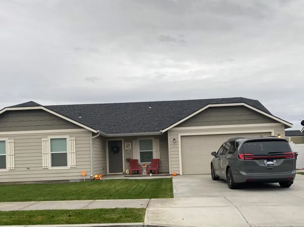 1333 Landon Dr, Moses Lake, WA 98837