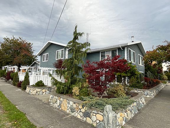 4th image of 1334 Lawrence St