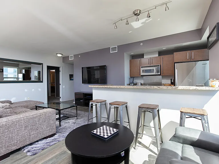 321 10th Ave #1208 — Photo 15