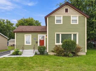 104 N Kinzie St, Thornton, IL 60476