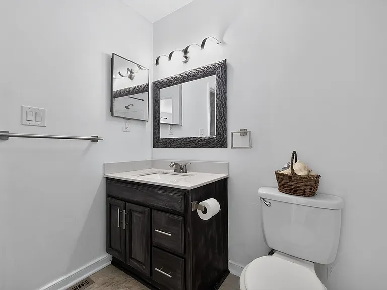1512 Lakeview Ave — Photo 13