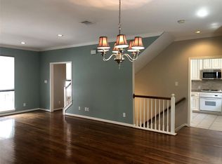 904 Cohn St, Houston, TX 77007