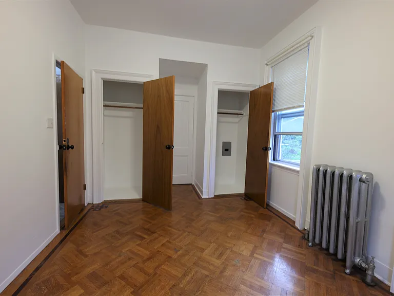 85-04 Park Ln S #3 — Photo 6