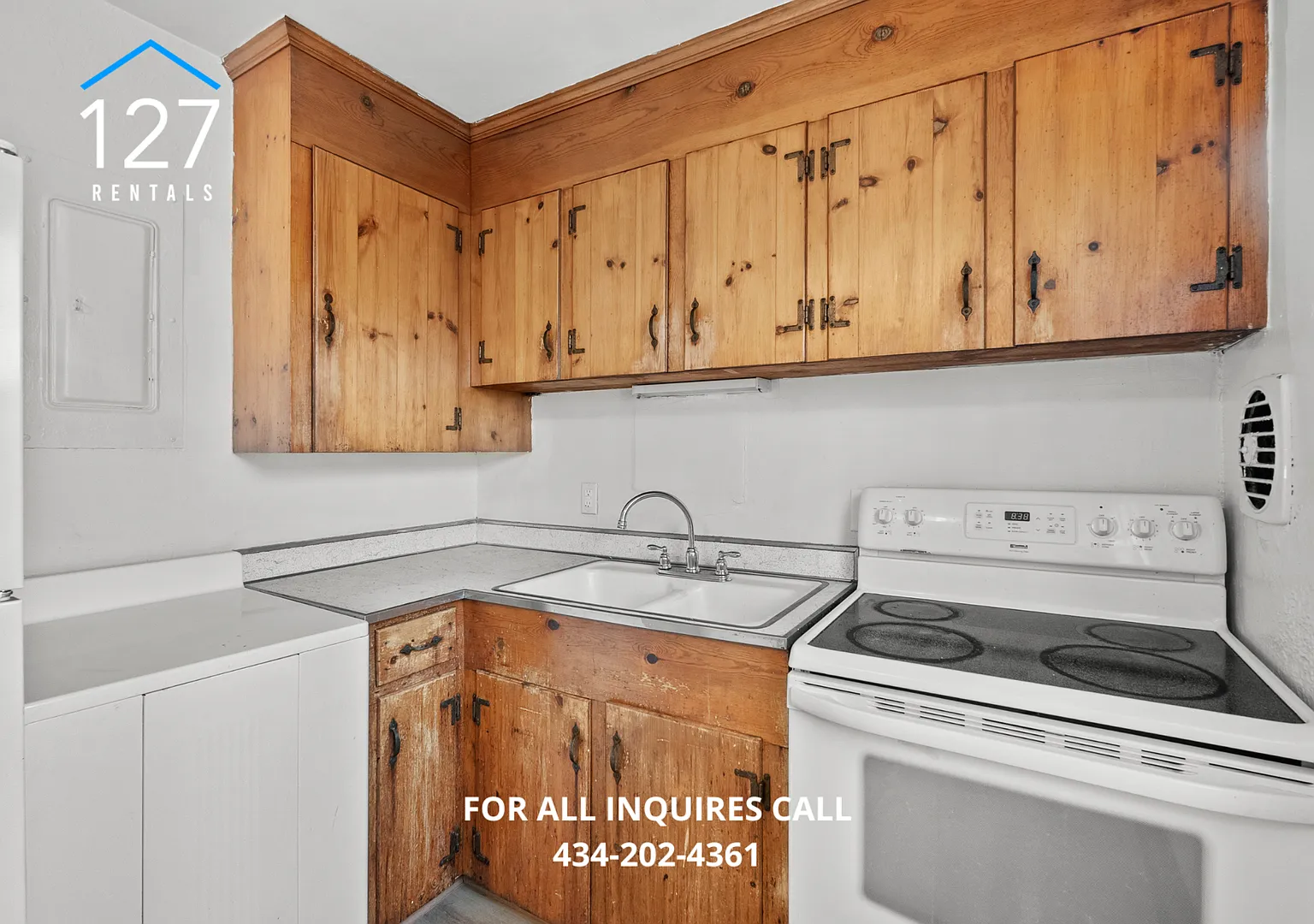 2 Bedroom Apartment in Great Location — Photo 3