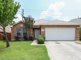 10200 Sourwood Dr, Fort Worth, TX 76244