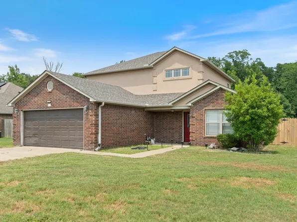 81 Earnhardt Cir, Cabot, AR 72023