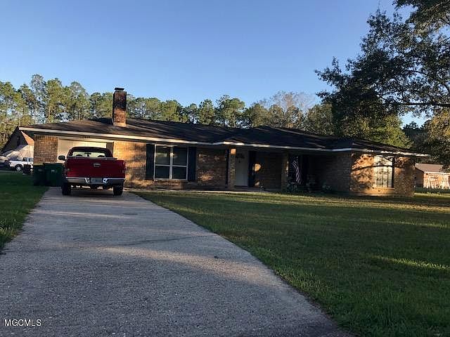 1st image of 7829 Helmsdale Dr