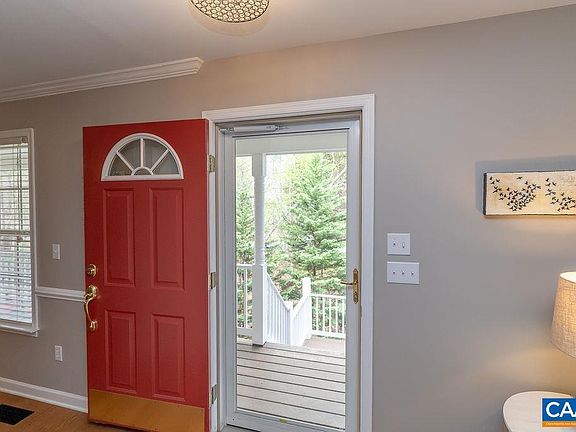 5th image of 246 White Cedar Rd