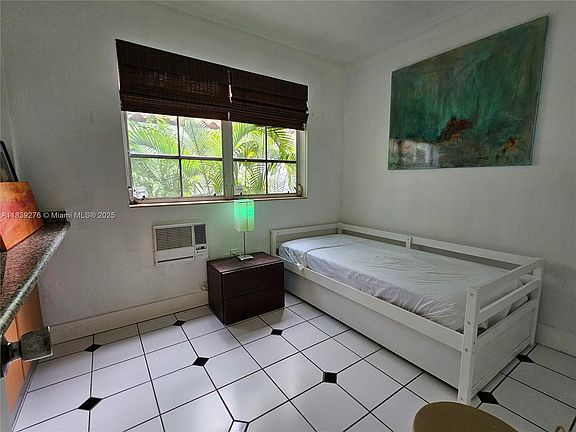 5th image of 728 Lenox Ave #6A