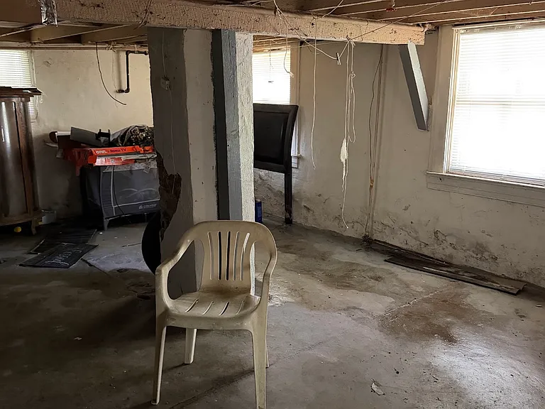 5363 Arlington Ave — Photo 9