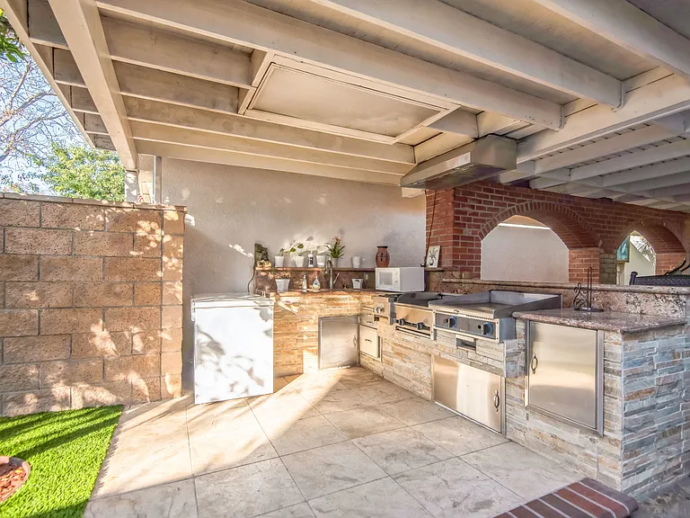 1531 W Trenton Pl — Photo 20