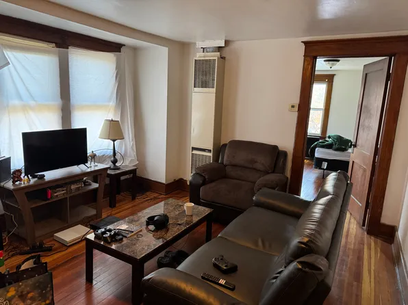 38 Arthur Ave #2R, Endicott, NY 13760