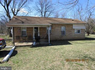 196 Shenandoah St, Martinsburg, WV 25405