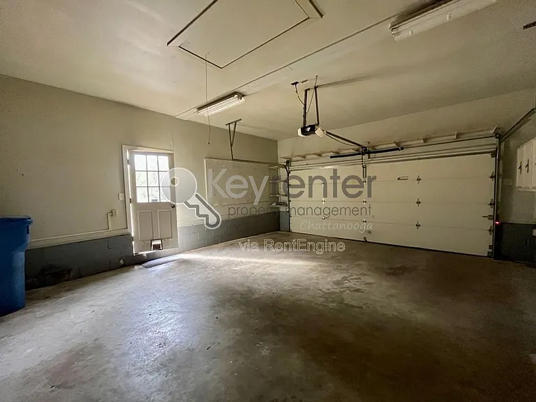 4704 Privateer Rd — Photo 27