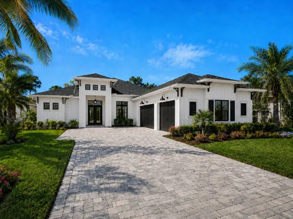 206 S Riverwalk Dr, Palm Coast, FL 32137
