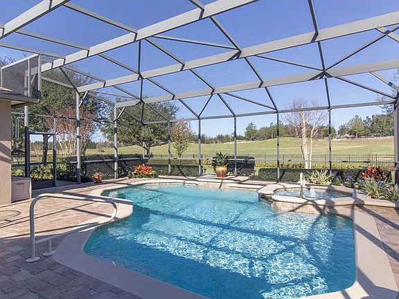 4th image of 23425 Valderama Ln