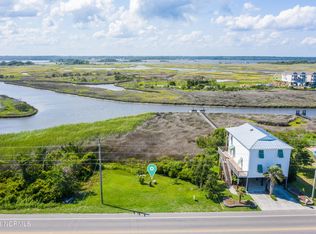 1211 N New River Drive, Surf City, NC 28445