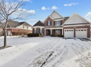 82 Open Pkwy S, Hawthorn Woods, IL 60047