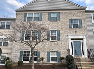 12123 Chaucer Ln #12123, Woodbridge, VA 22192