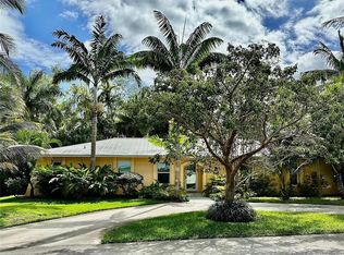 15 Miramar Rd, Sewalls Pt, FL 34996