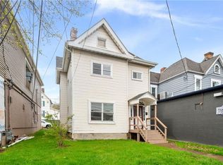 872 4th Ave, Coraopolis, PA 15108