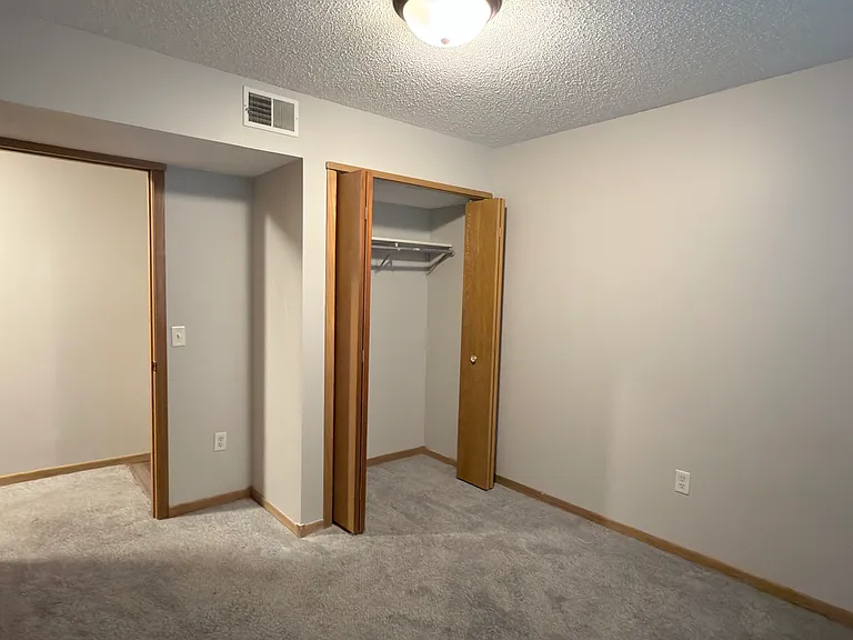 5601 4th St NE #5601 — Photo 11
