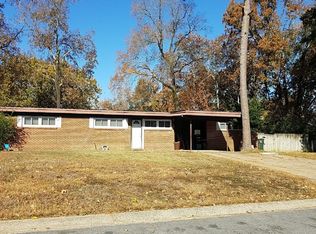 38 Belmar Dr, Little Rock, AR 72209