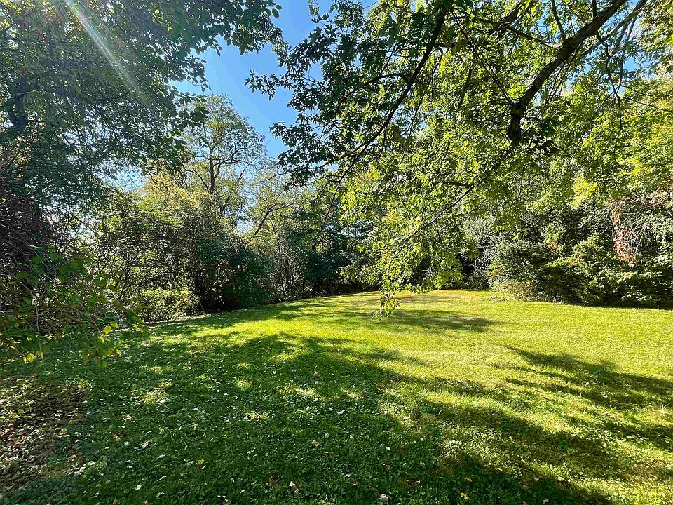 1st image of LOT 1 Autumn Leaf Ct