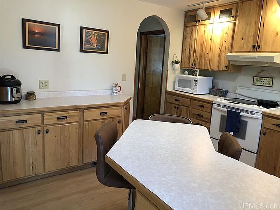 5th image of 1504 Woodland Ave