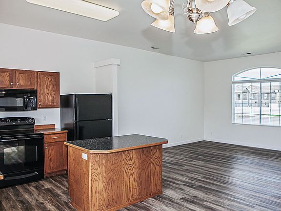 5th image of 2494 N Tiatan St